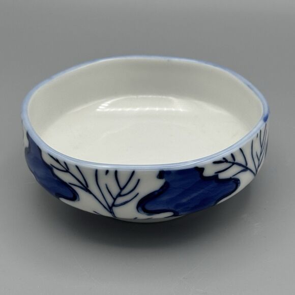 Vtg Arita Ware Porcelain Trinket Rice Bowl Cobalt Blue Leaf Twig Design Imari - Picture 1 of 7